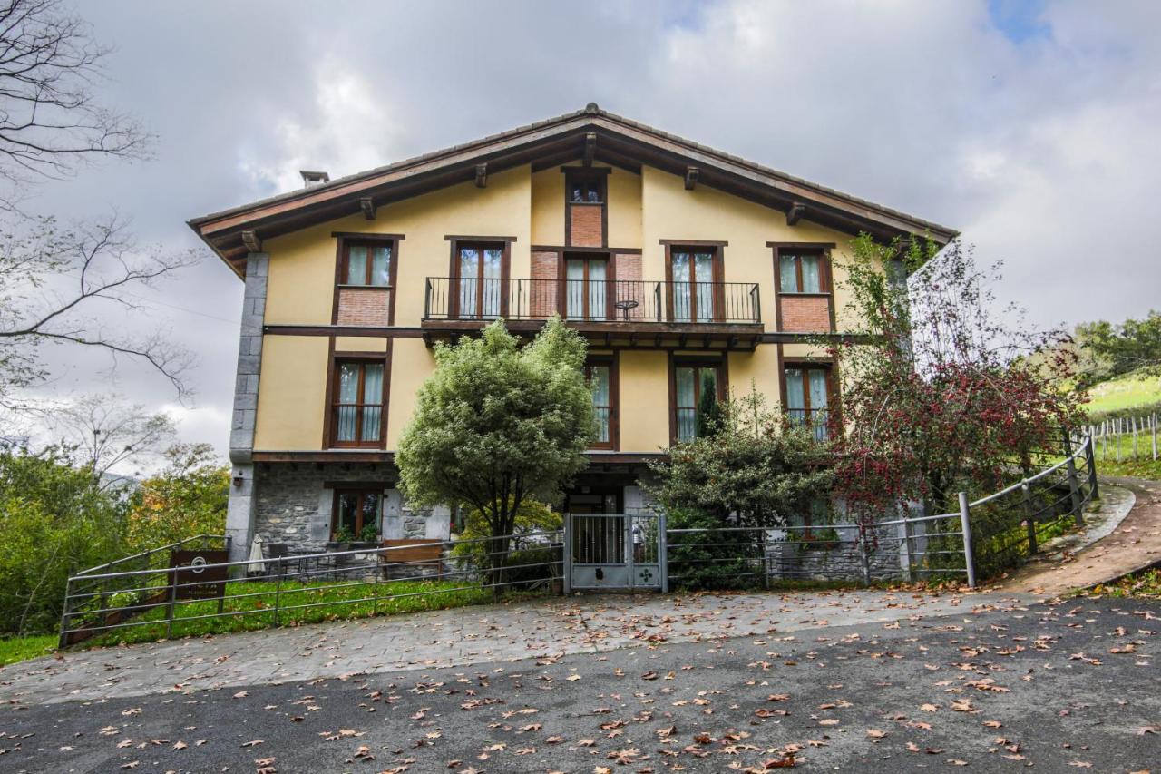 Casa Rural Korteta Tolosa  Bagian luar foto